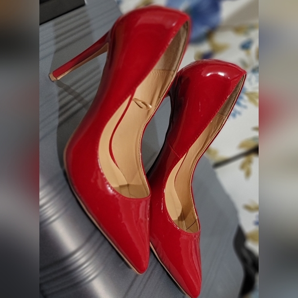 Heels Steve Madden size 7 - Picture 2 of 9